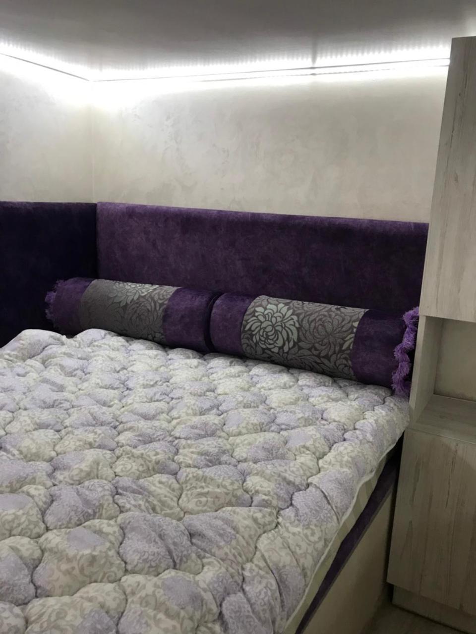 Newtone Apartment Chernivtsi Bagian luar foto